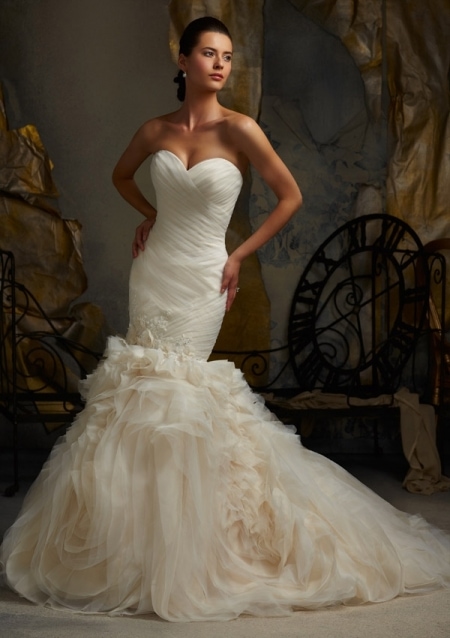 Elegance on sale bridal boutique