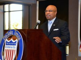 City of Hutchins Names Former DeSoto Mayor As City Manager