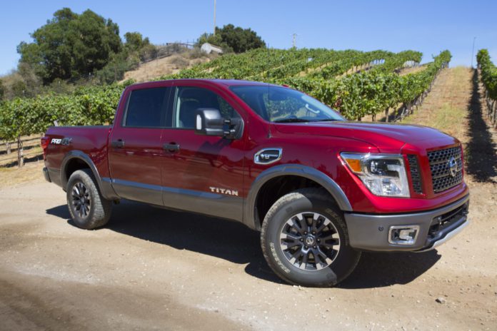 2017_nissan_TITAN_11 2017 Nissan Lineup