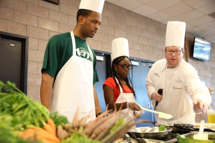 Chartwells DeSoto ISD Introduces New Dining Partner