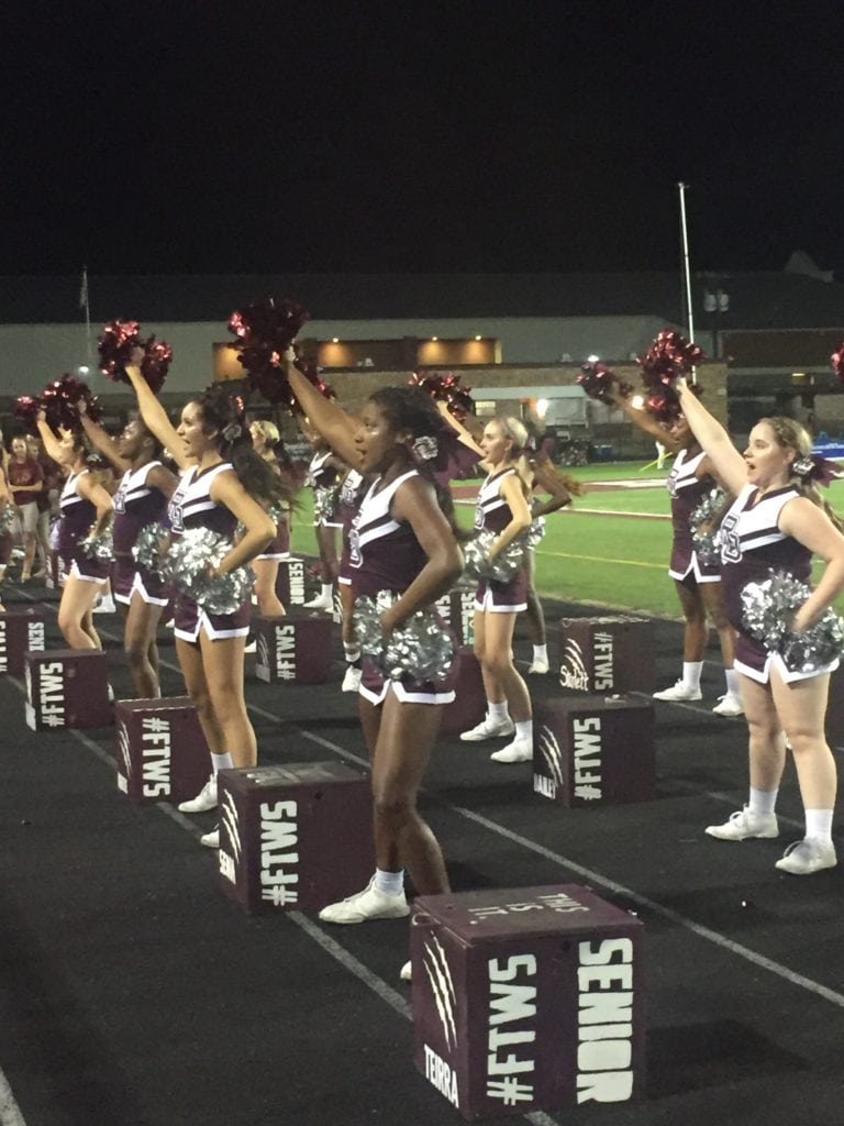 Red Oak Fans and Cheerleaders erupt as the final seconds of the Hawks' first win since 2014. (Tabatha Chovanetz/Focus Daily News)