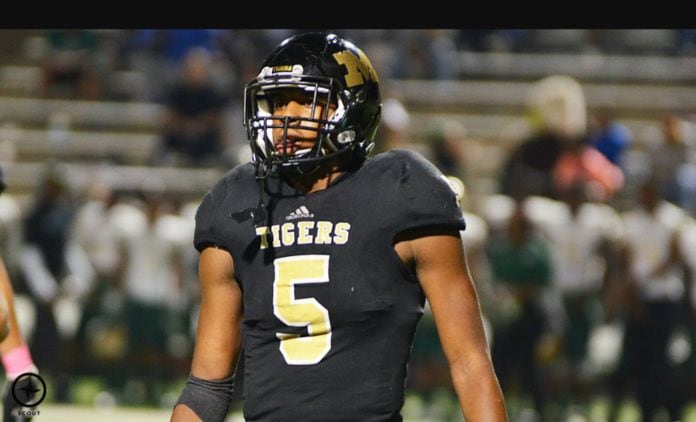 14567417_10209151195475176_2592207191099633148_o Kennedy Brooks