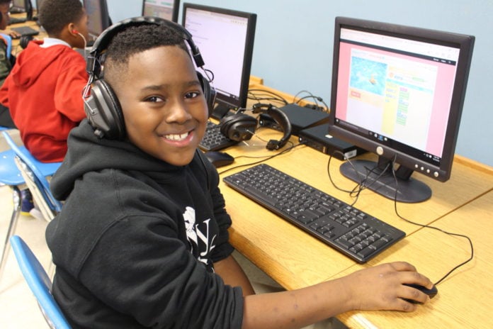 IMG_0016 Hour of Code Lancaster ISD