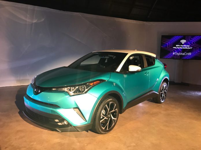 2018 Toyota C-HR 2018 Toyota C-HR first impression