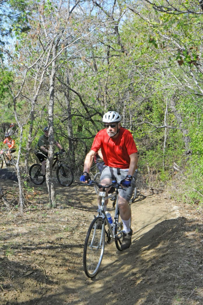 Cedar Hill Pedestrian Trail