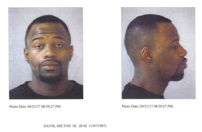 milton davis III mugshot