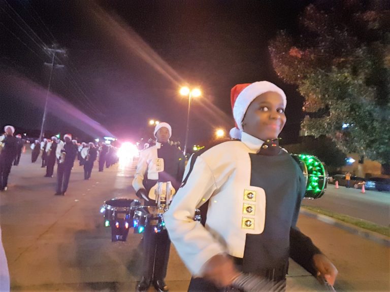 DeSoto Hometown Holiday Parade Tonight Focus Daily News