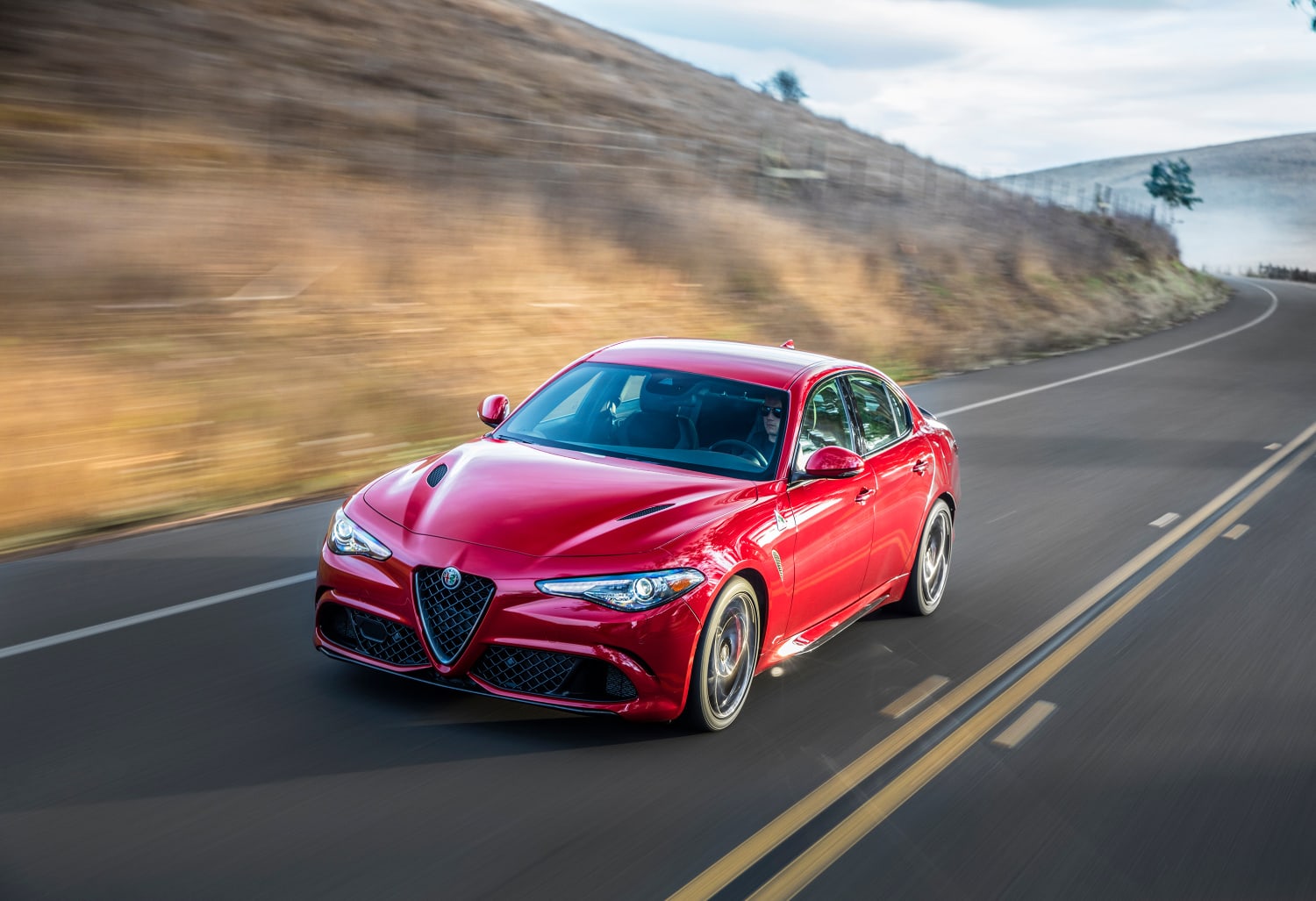 2019 Alfa Romeo Giulia Sports Car With Italian DNA Focus