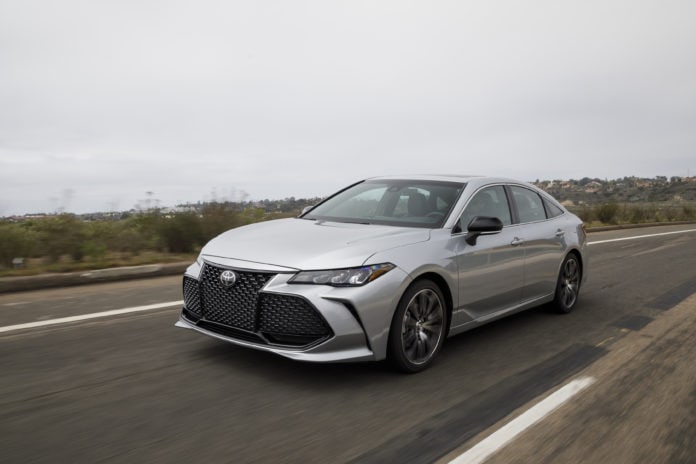 2019 Toyota Avalon Hybrid