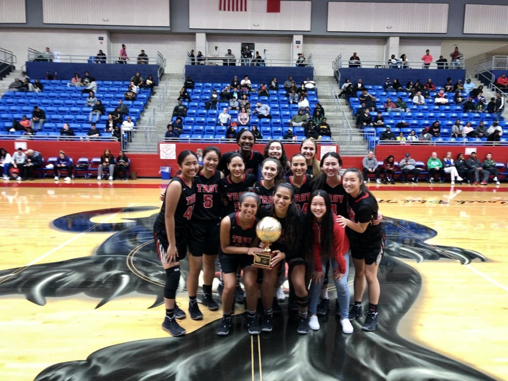 Duncanville takes first in 69th annual Sandra Meadows Varsity Classic Tourn