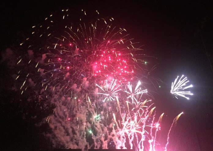 rockin 4th Mansfield fireworks