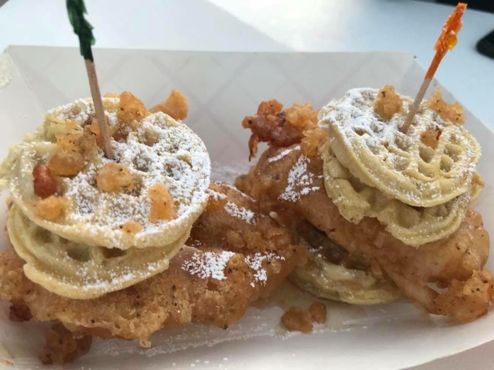 Chicken and waffles sliders