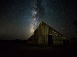 stars over a barn in Mendocino County