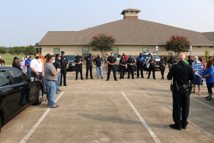 Cedar Hill residents walk with Police