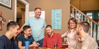 Midlothian ISD Place 6 Tami Tobey Profile Tami Tobey with family