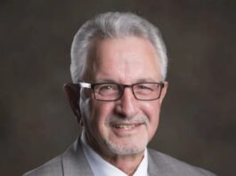 Carl Smith headshot