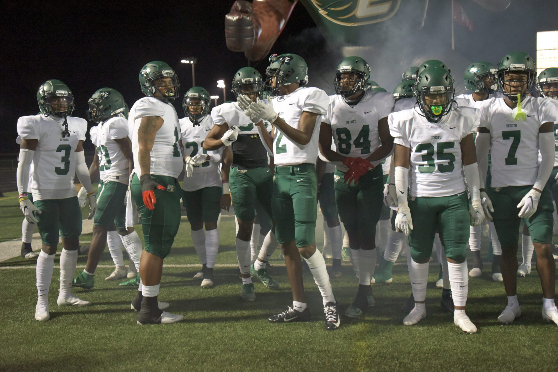 DeSoto Eagles, Duncanville Panthers and Red Oak Hawks Advance in Playoffs