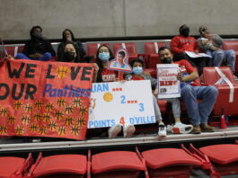 Duncanville basketball fans