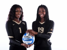 Morghan (left) and Makenzie Chambers