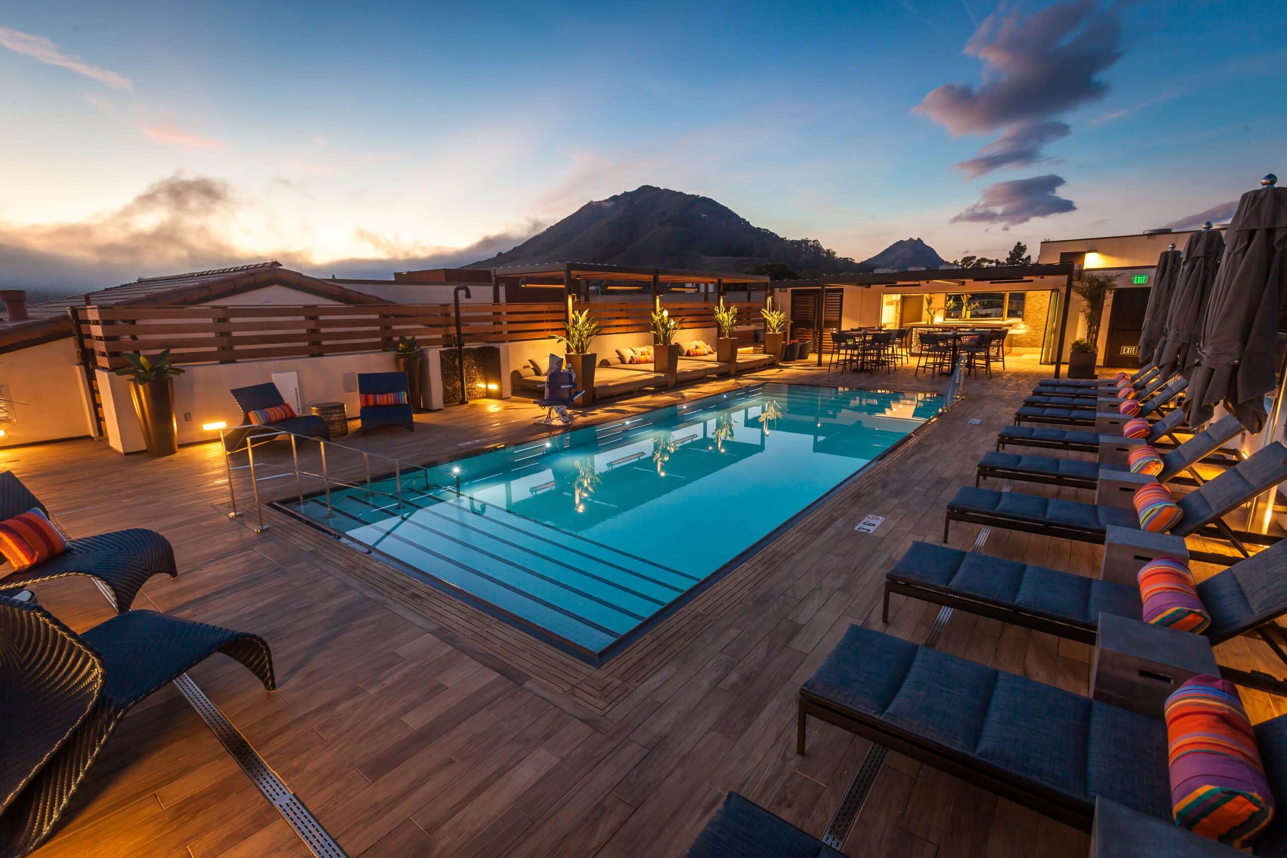 Cerro rooftop pool