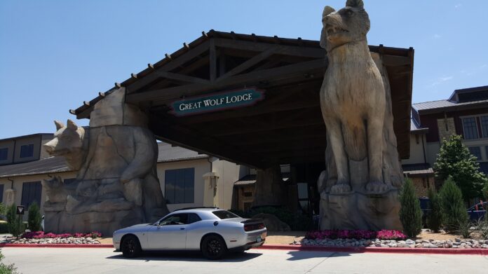 Great Wolf Lodge exterior