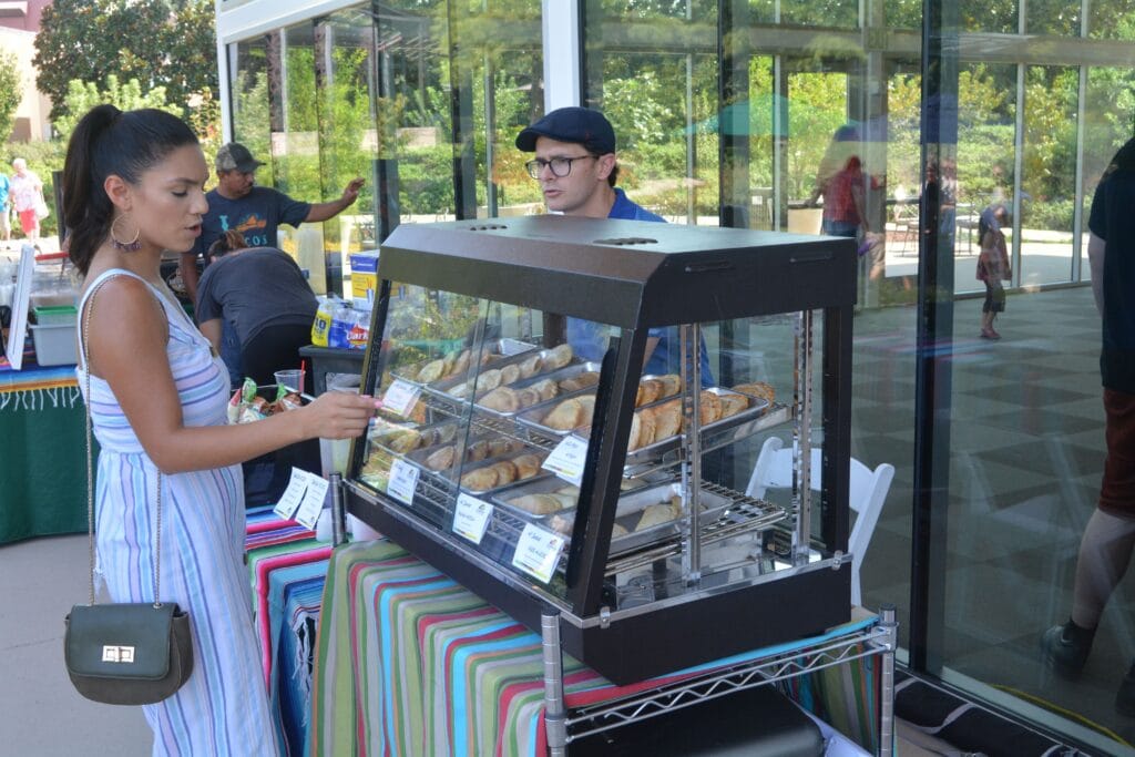 Hispanic Heritage Celebration at Dallas Arboretum