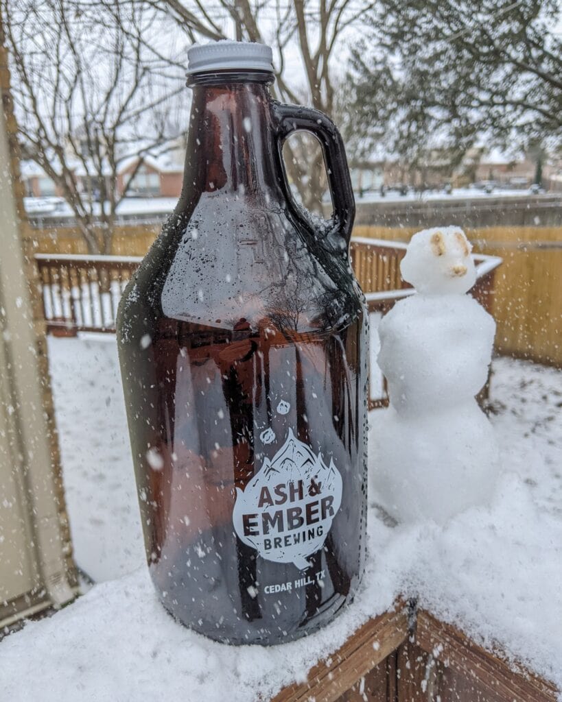 growler with snowman