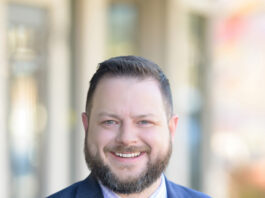 Casey Lewis headshot