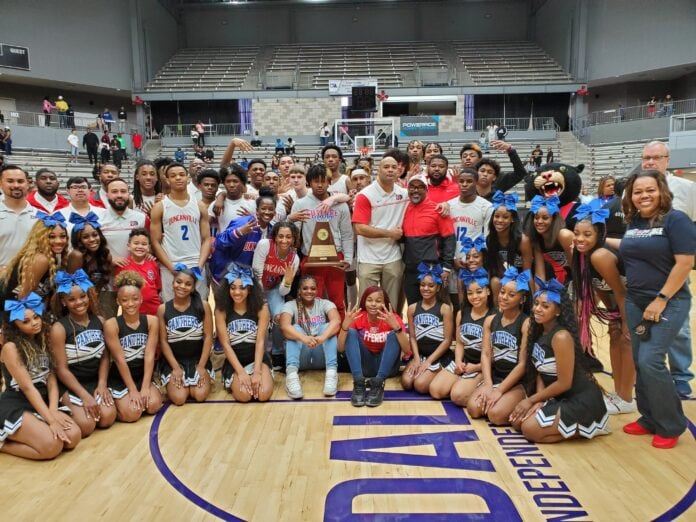 Duncanville boys basketball group photo