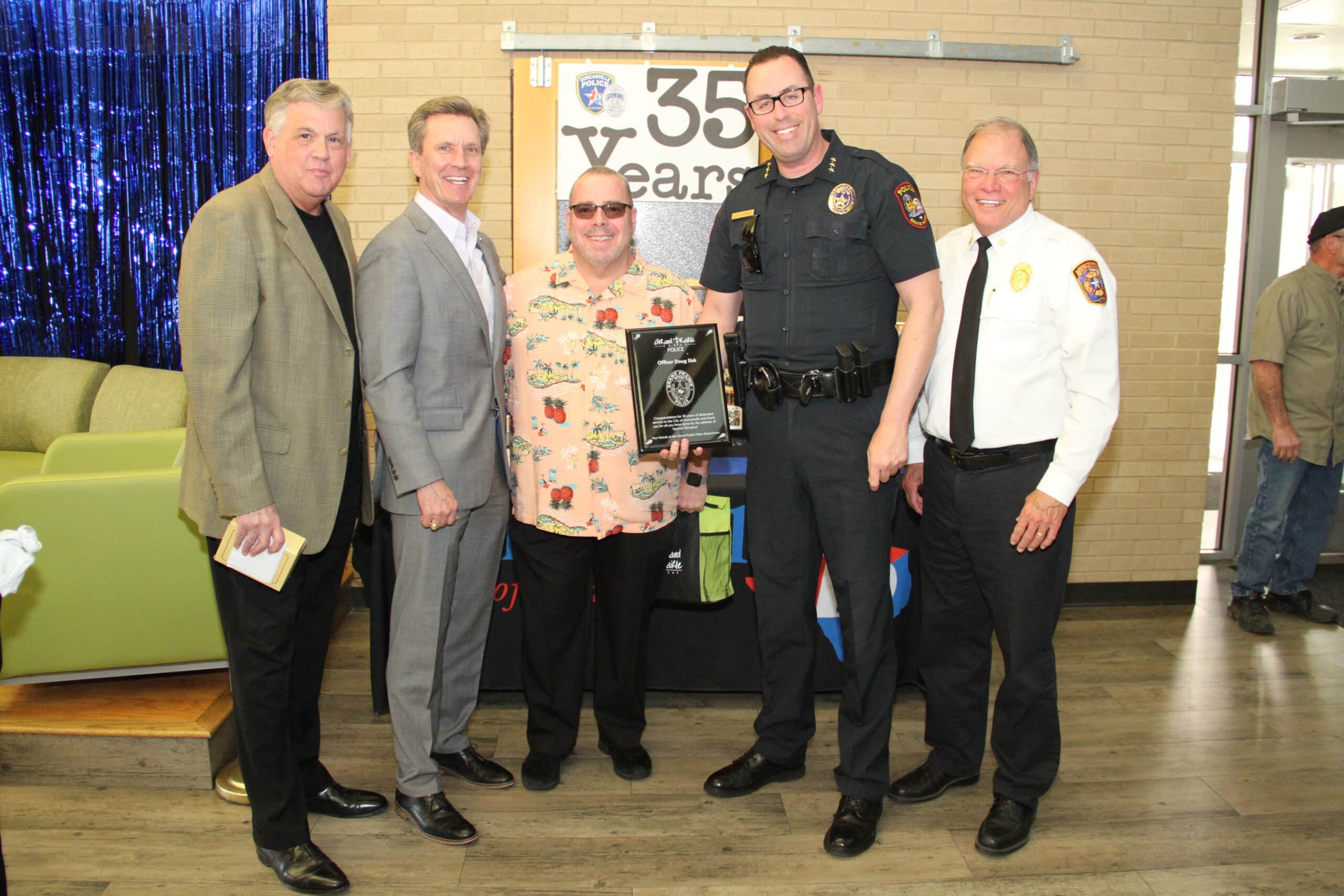 Officer Doug Sisk honored by GPPD