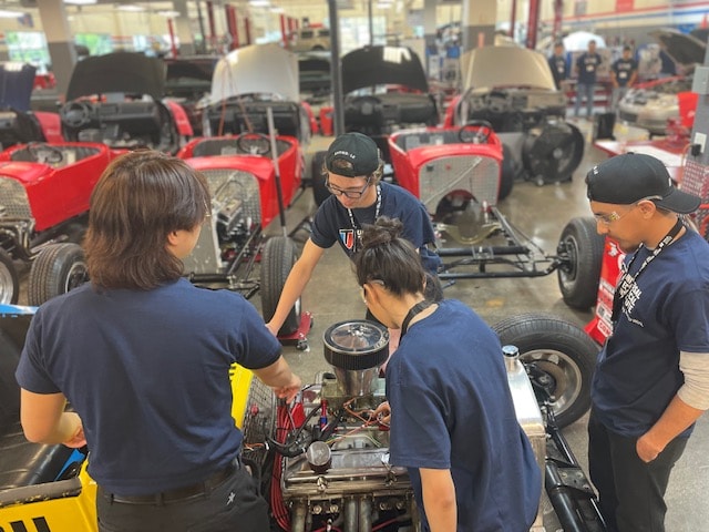 UTI auto tech