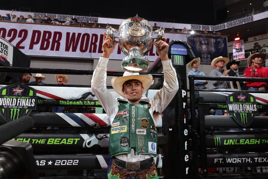 Daylon Swearingen Crowned 2022 PBR World Champion