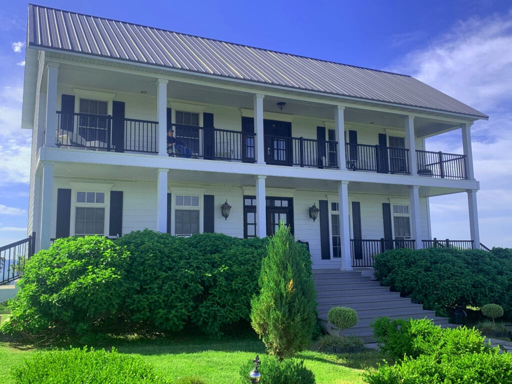 house with veranda in Arkansas