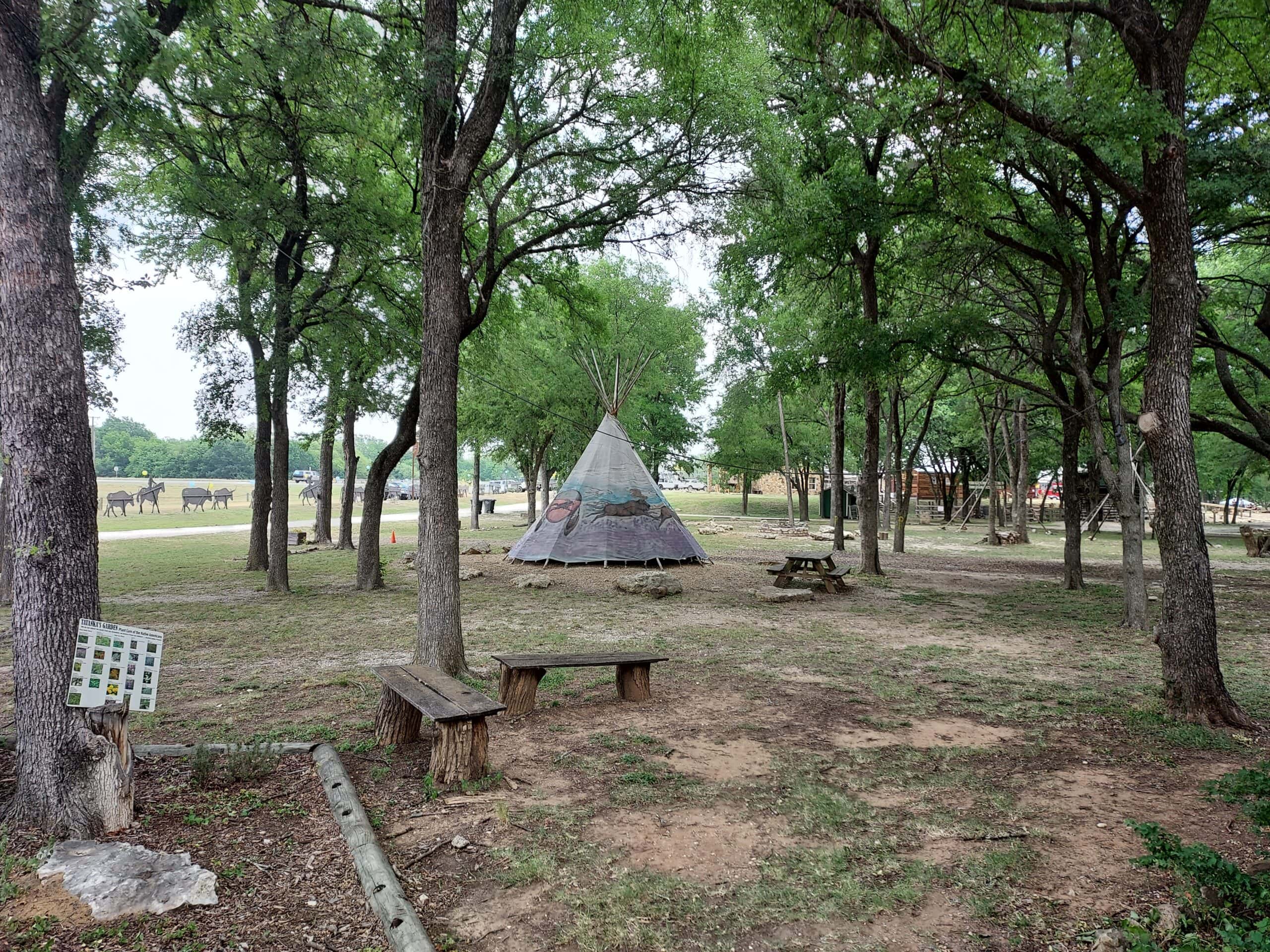 Chisholm Trail teepee