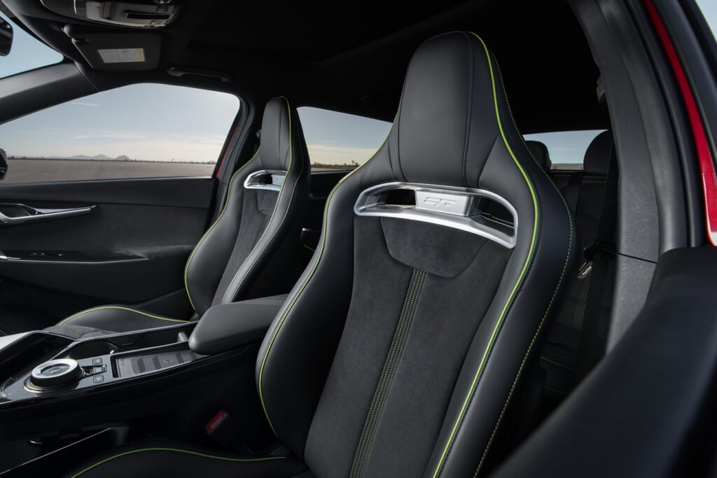 2023 EV6 GT bucket seats