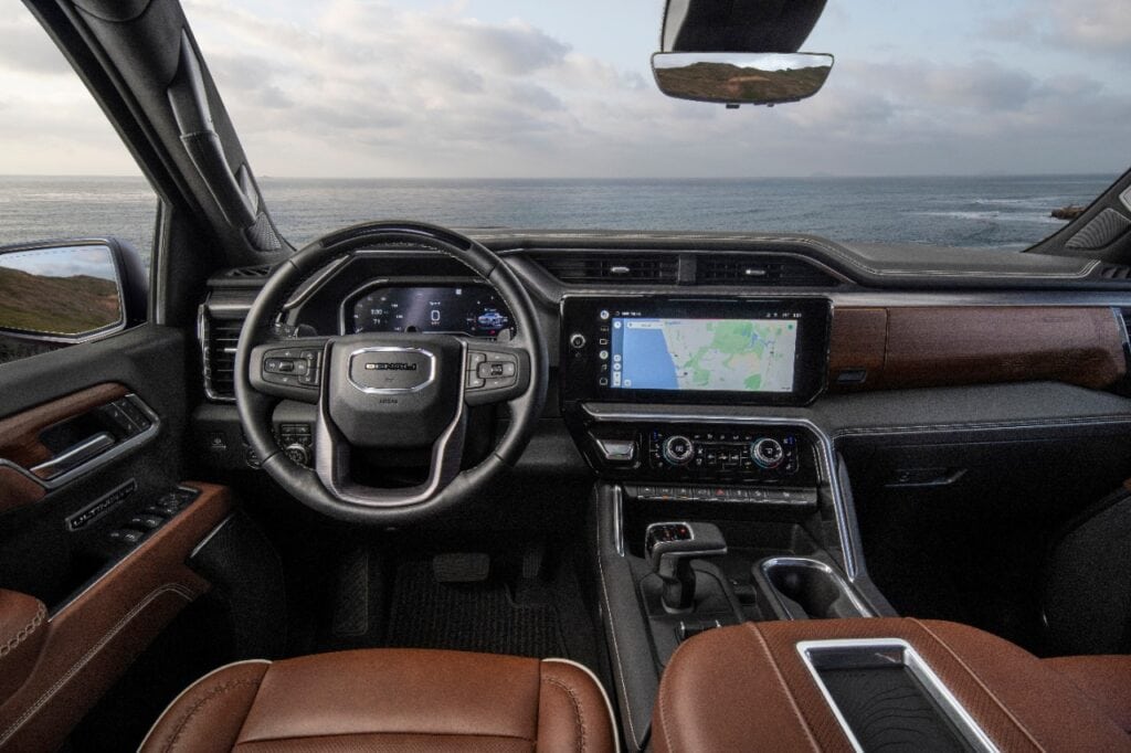 2022 GMC Sierra Denali Ultimate interior