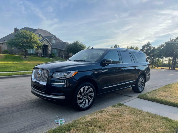 2022 Lincoln Navigator