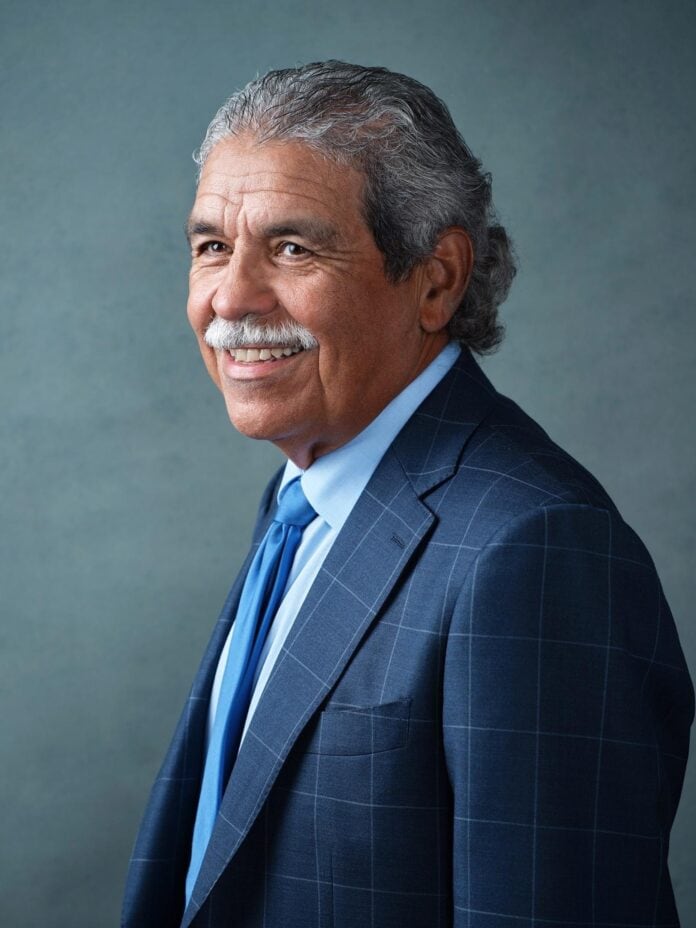 Dr Michael Hinojosa headshot