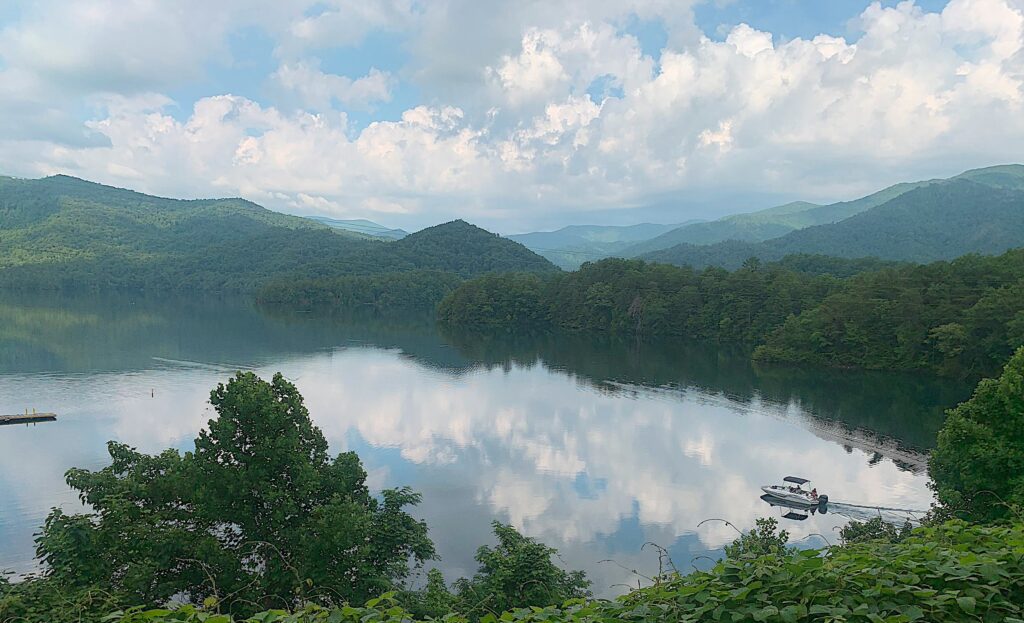 Lake Santeetla