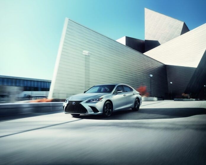 2023 Lexus ES