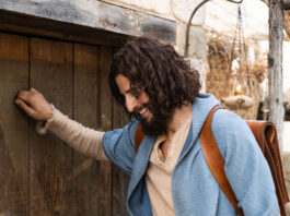 Jesus knocking