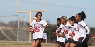 Seniors expected to lead Cedar Hill Girls Soccer Cedar Hill soccer players