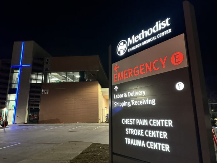 Methodist ER sign