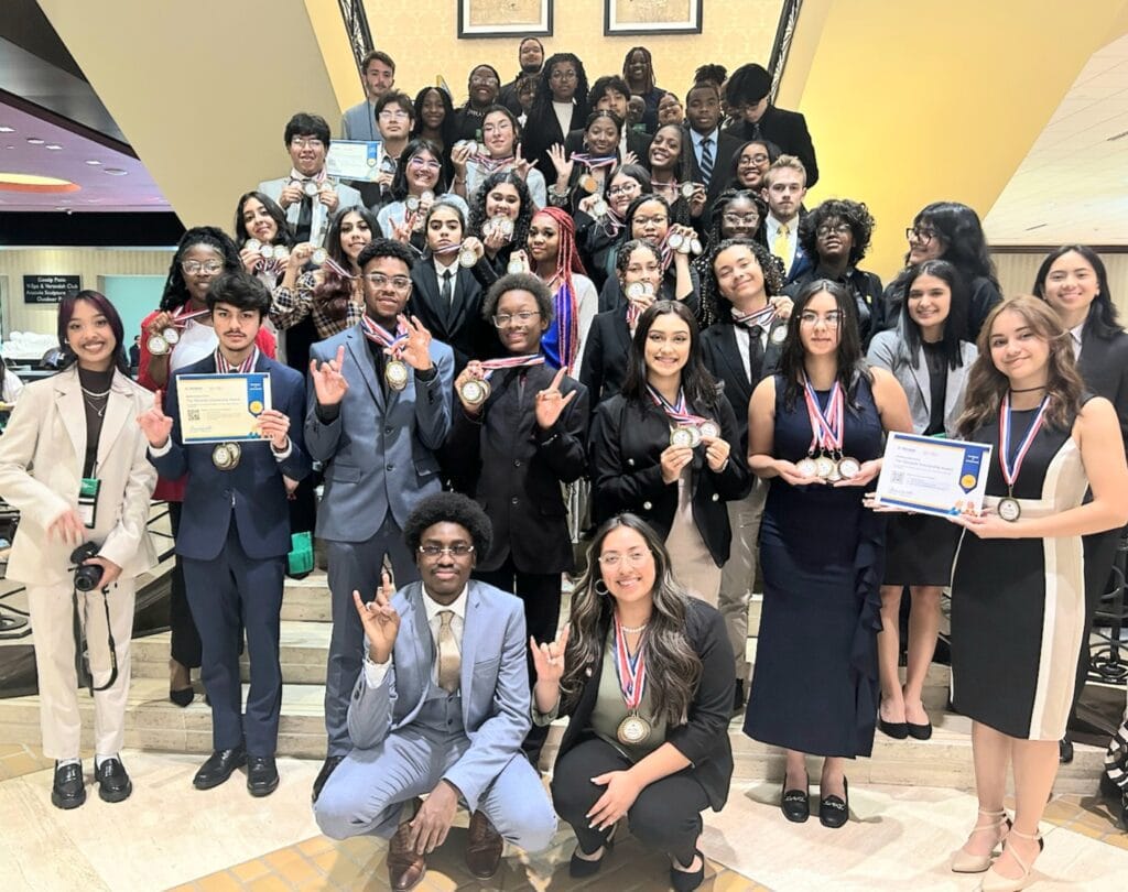 TwentyEight Cedar Hill ISD Scholars Qualify for BPA Nationals Focus