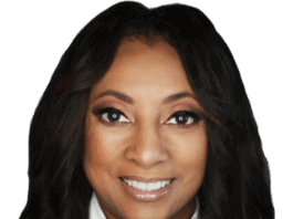 Erika Estes headshot