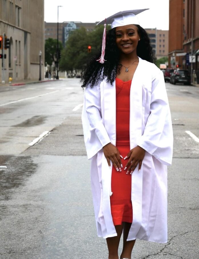 Jada Mitchell Plans To Turn out to be A Software program Engineer