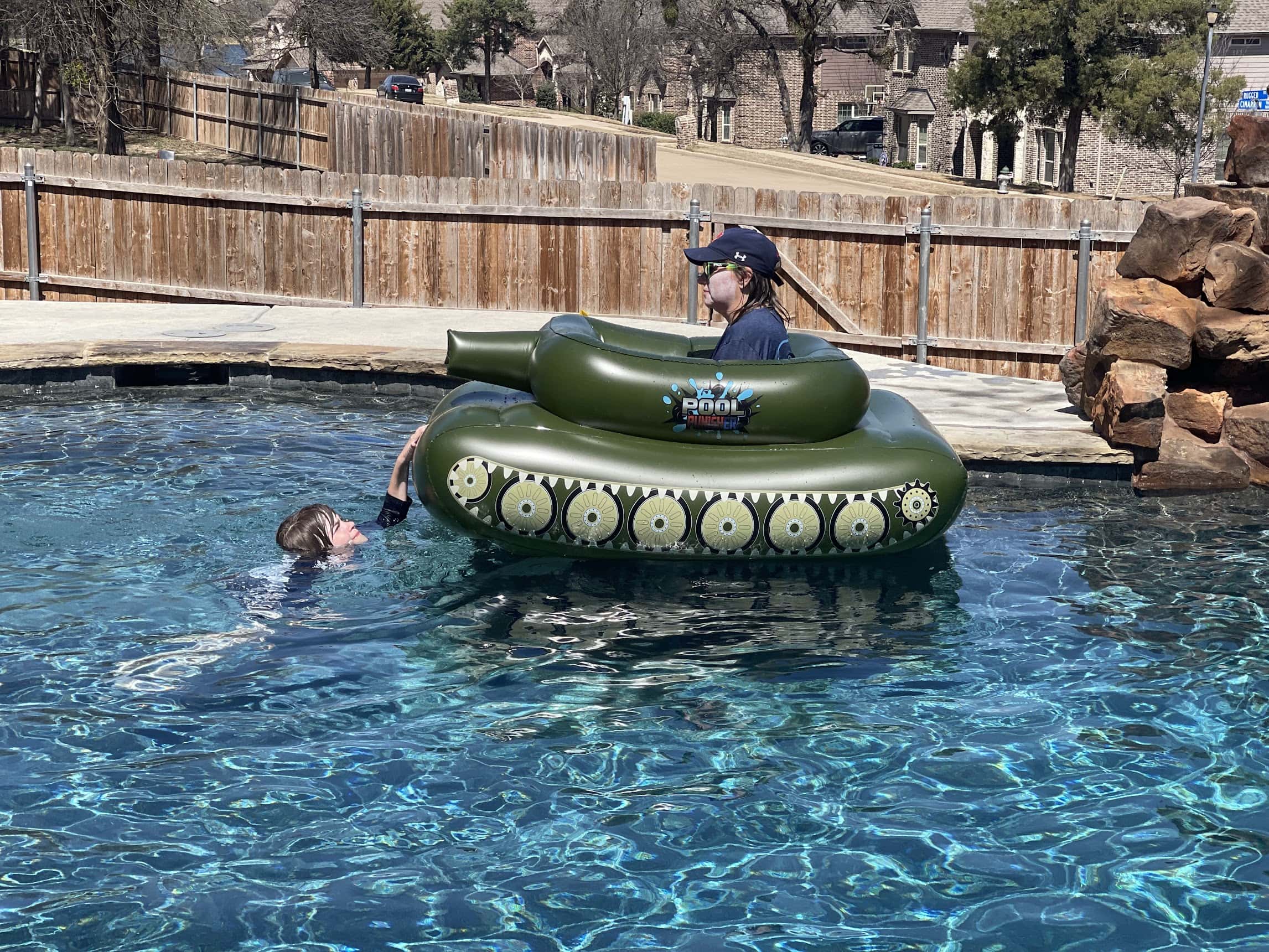 tank pool float