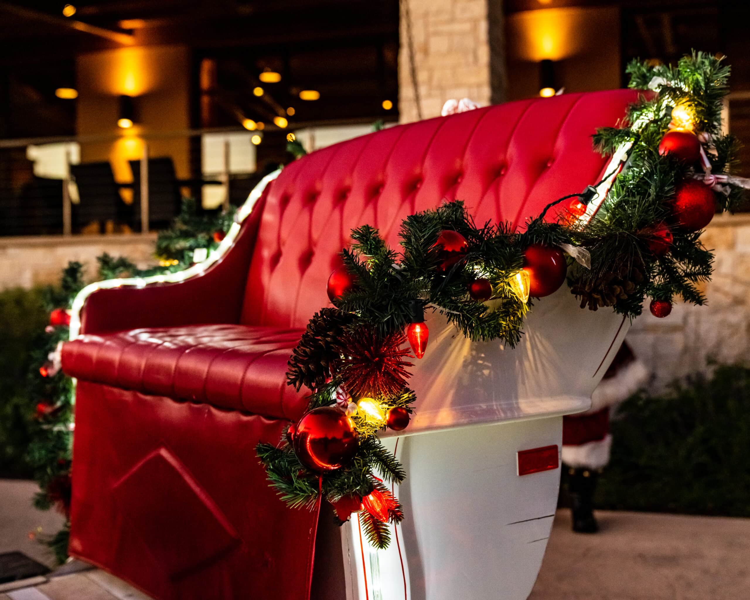 JW Marriott San Antonio Hill Country Resort & Spa Offers Santa in