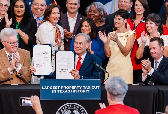 Governor Abbott with property tax cut bill