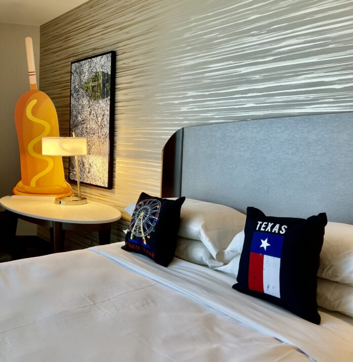 Sheraton Dallas State Fair of Texas themed room